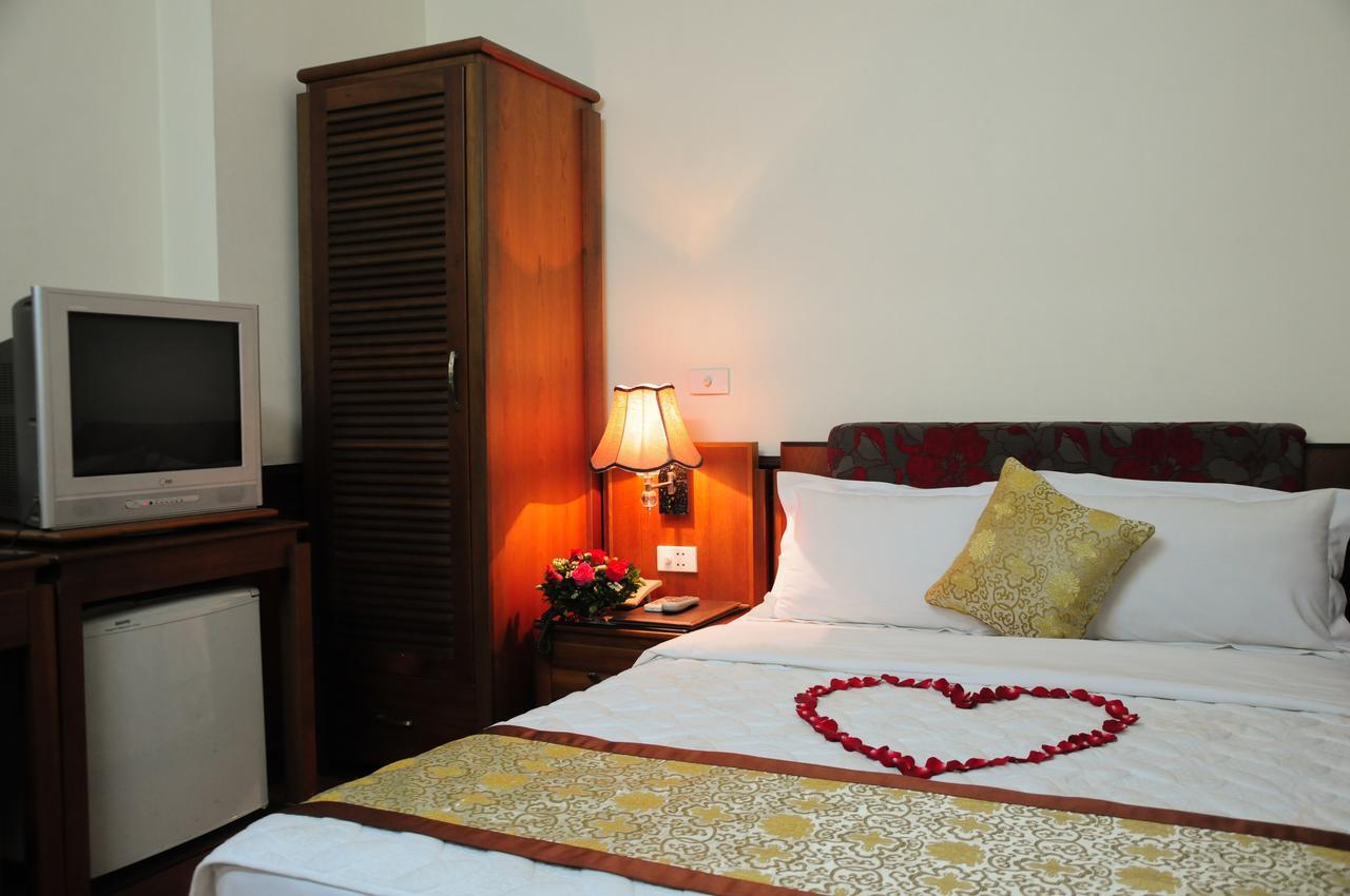 Thai Ha Hotel Ханой Екстериор снимка