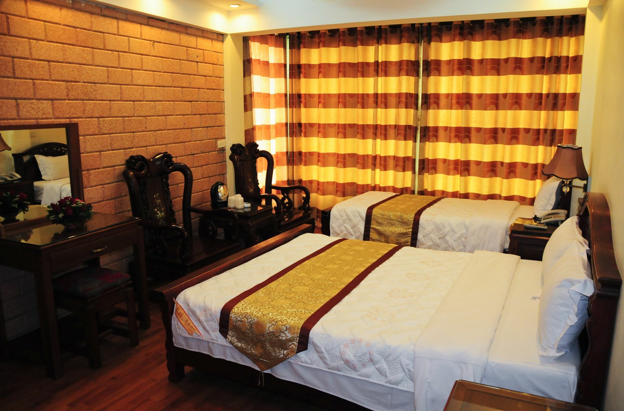 Thai Ha Hotel Ханой Екстериор снимка